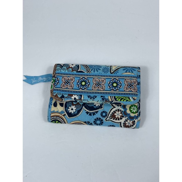 Vera Bradley Small Tri Fold Wallet Blue - Picture 1 of 9